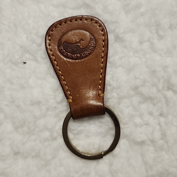 DB Dillen Brown Leather Shoulderbag, Cosmetic Purse, DB Emboss Key Fob - Picture 2 of 6